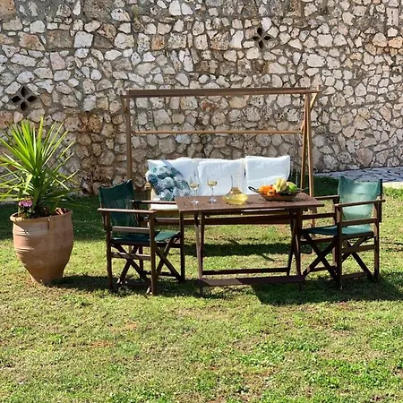Lofos House Apartment Karavados