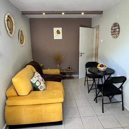 Lofos House Apartment *