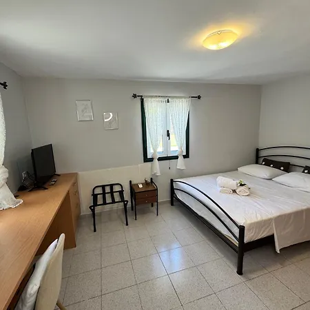 Lofos House Karavádhos